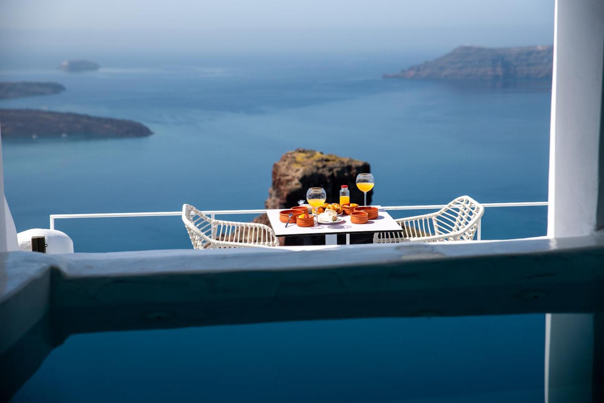Heavens Edge Hotell Imerovigli  Exteriör bild